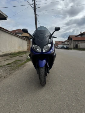  Yamaha T-max