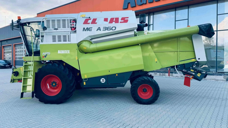 Комбайн Claas MEGA 360, снимка 9 - Селскостопанска техника - 50057704