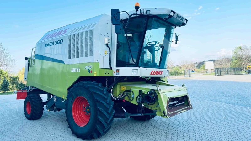 Комбайн Claas MEGA 360, снимка 4 - Селскостопанска техника - 50057704