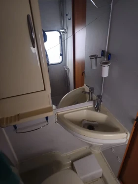 Кемпер Fiat Дукато 1.9, снимка 14 - Каравани и кемпери - 53604261