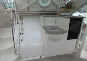 Моторна яхта Maxum 740к.с, 13м., снимка 6