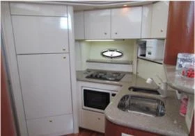 Моторна яхта Maxum 740к.с, 13м., снимка 8