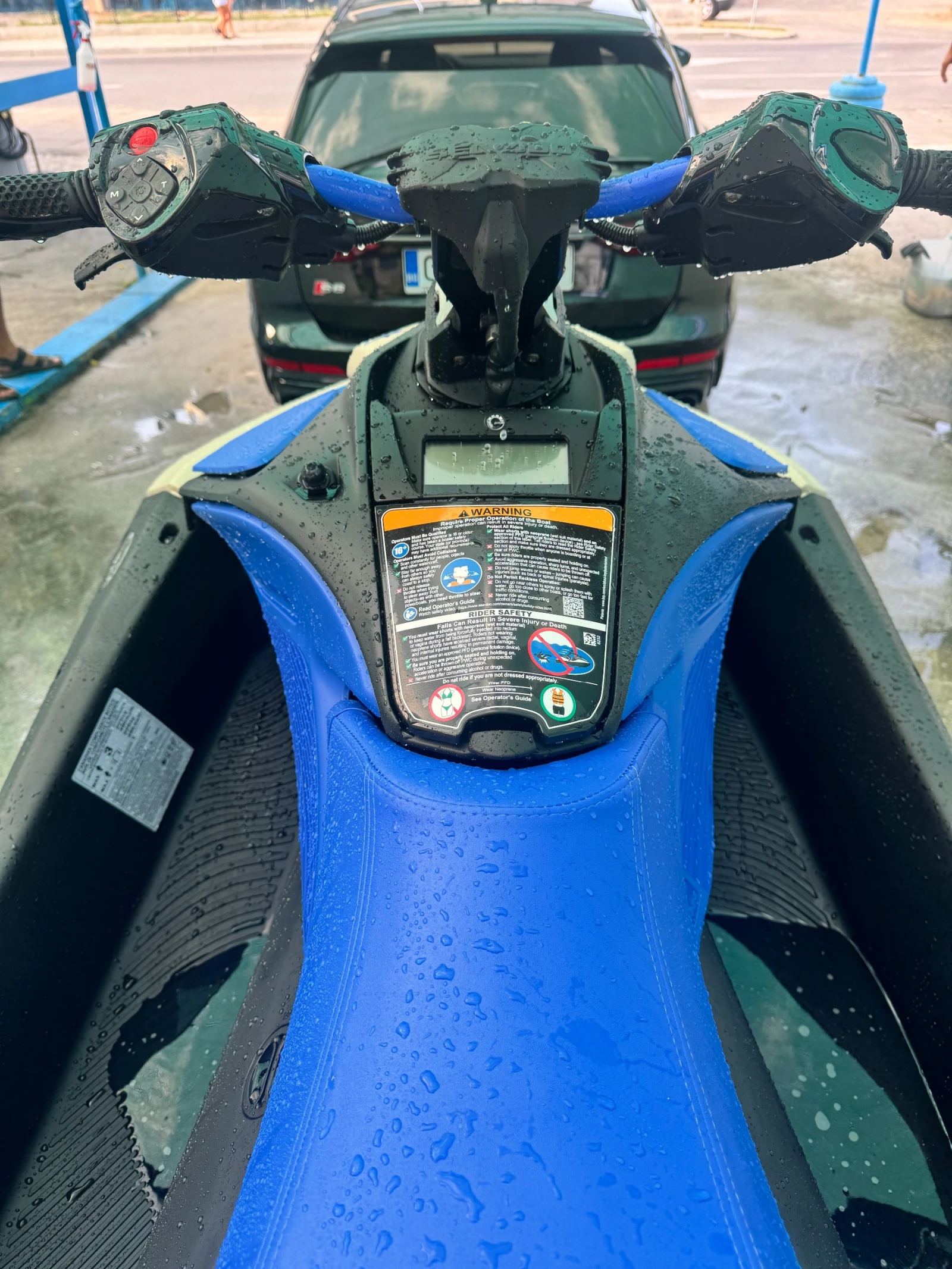 Джет Bombardier Sea Doo Spark Trixx 2025 - изображение 4