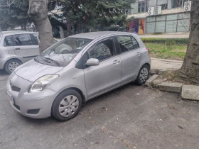 Toyota Yaris, снимка 2