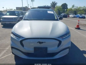Ford Mustang Mach-E California Route 1 Extended Range AWD, снимка 11