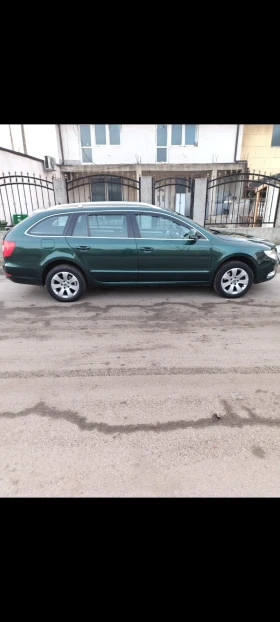 Skoda Superb 2.0 TDI 4X4/170кс , снимка 12