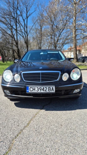 Mercedes-Benz E 320, снимка 1