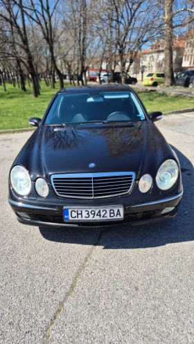 Mercedes-Benz E 320, снимка 2