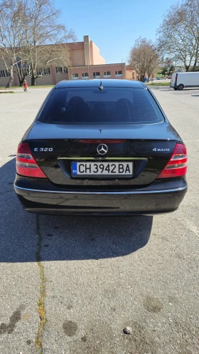 Mercedes-Benz E 320, снимка 6