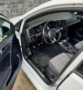 VW Golf 1.6TDI, R-line | Mobile.bg    5