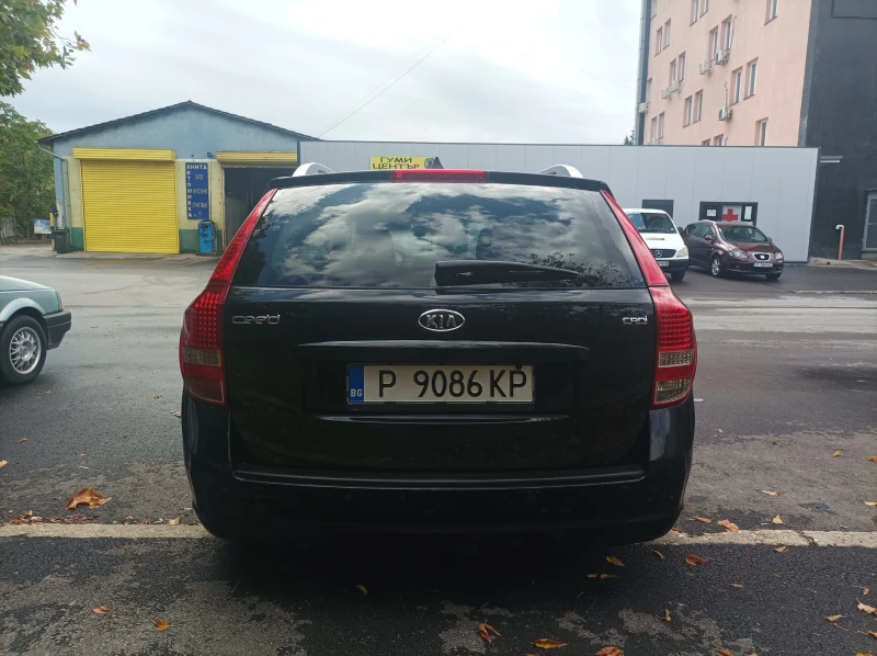 Kia Ceed, снимка 5 - Автомобили и джипове - 47481166