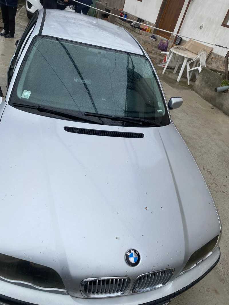 BMW 320, снимка 5 - Автомобили и джипове - 48353255