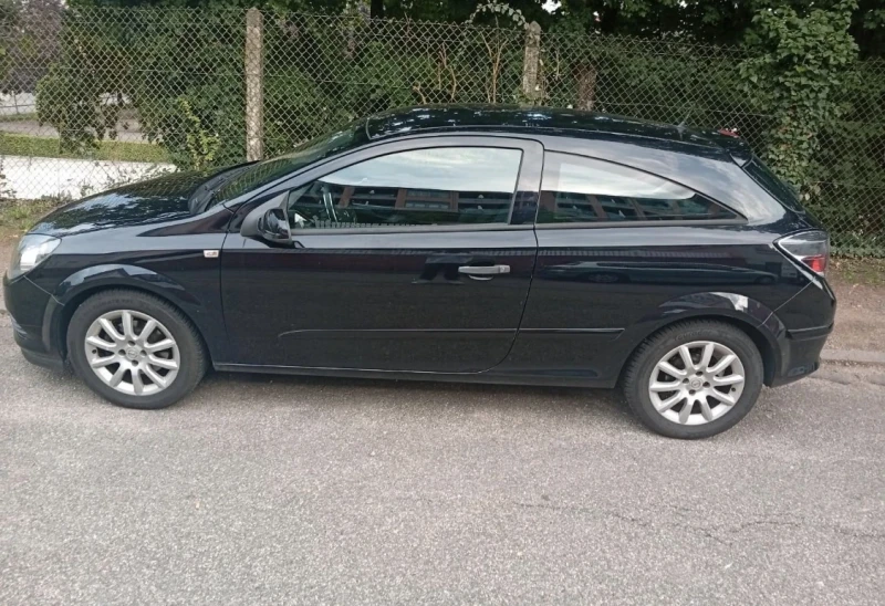 Opel Astra 1.4, снимка 4 - Автомобили и джипове - 52595214