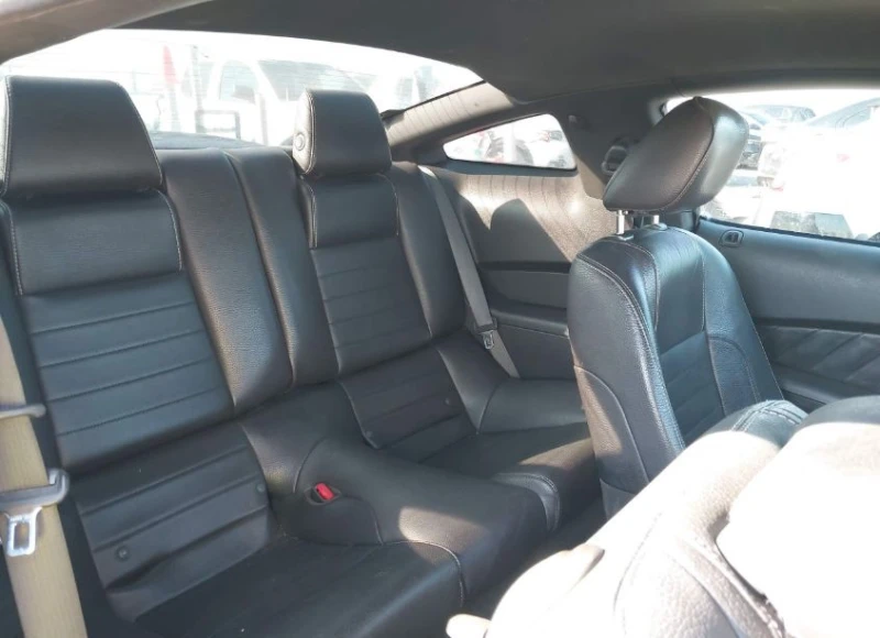 Ford Mustang, снимка 8 - Автомобили и джипове - 53176497