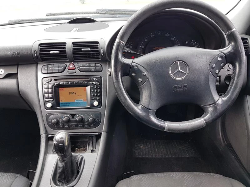 Mercedes-Benz C 220 C220 Avantgarde 646 NAVI, снимка 6 - Автомобили и джипове - 49481806