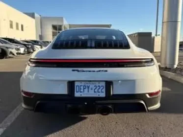 Porsche 911 Carrera GTS Coupe CARFAX АВТО КРЕДИТ  - изображение 4