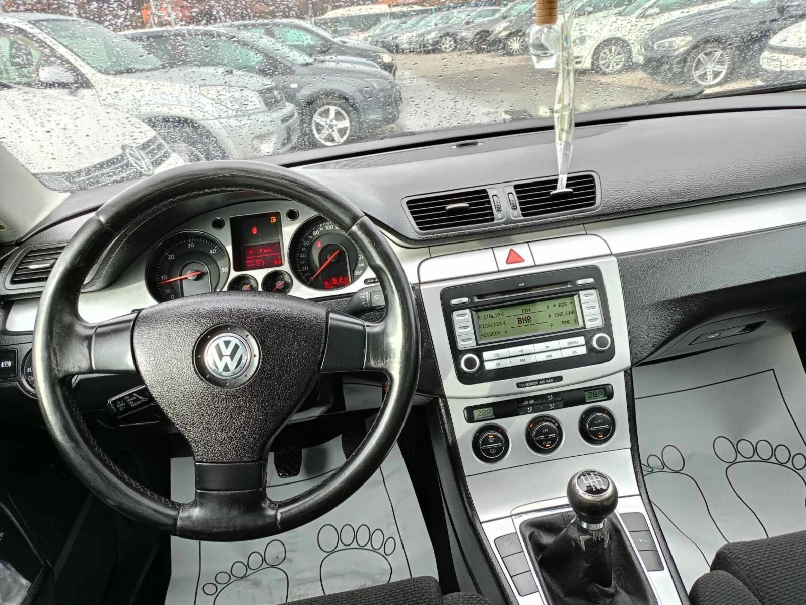 VW Passat 2.0TDI 6-sk-sti FEIS - изображение 10