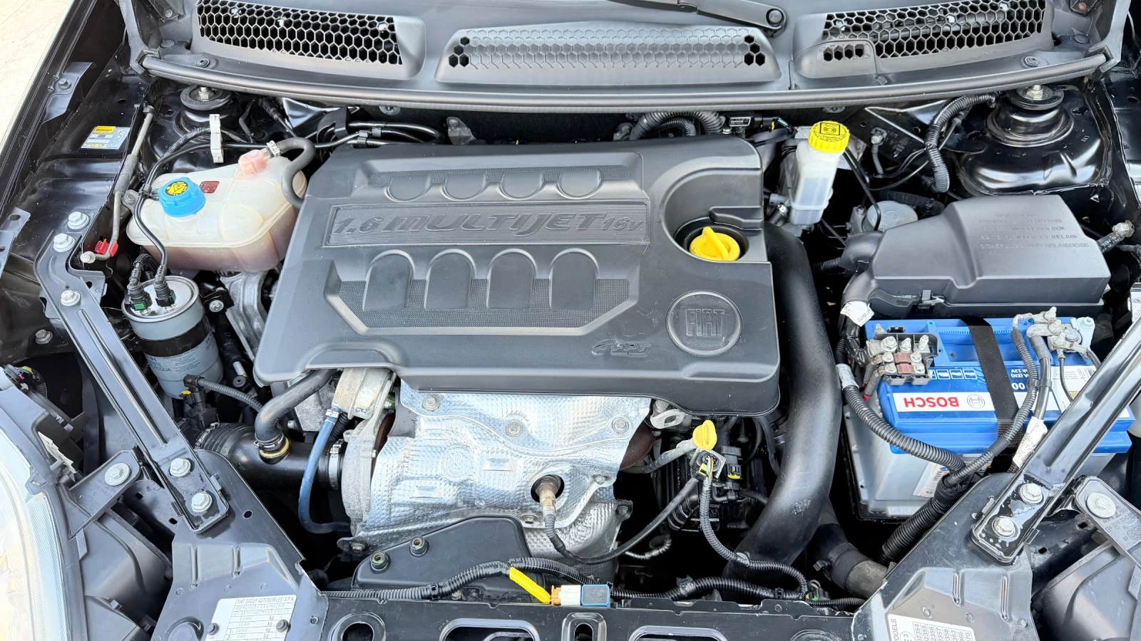 Fiat Bravo 1.6M-JET 120k.c * 6ск* UNIKAT* , снимка 17 - Автомобили и джипове - 44756193