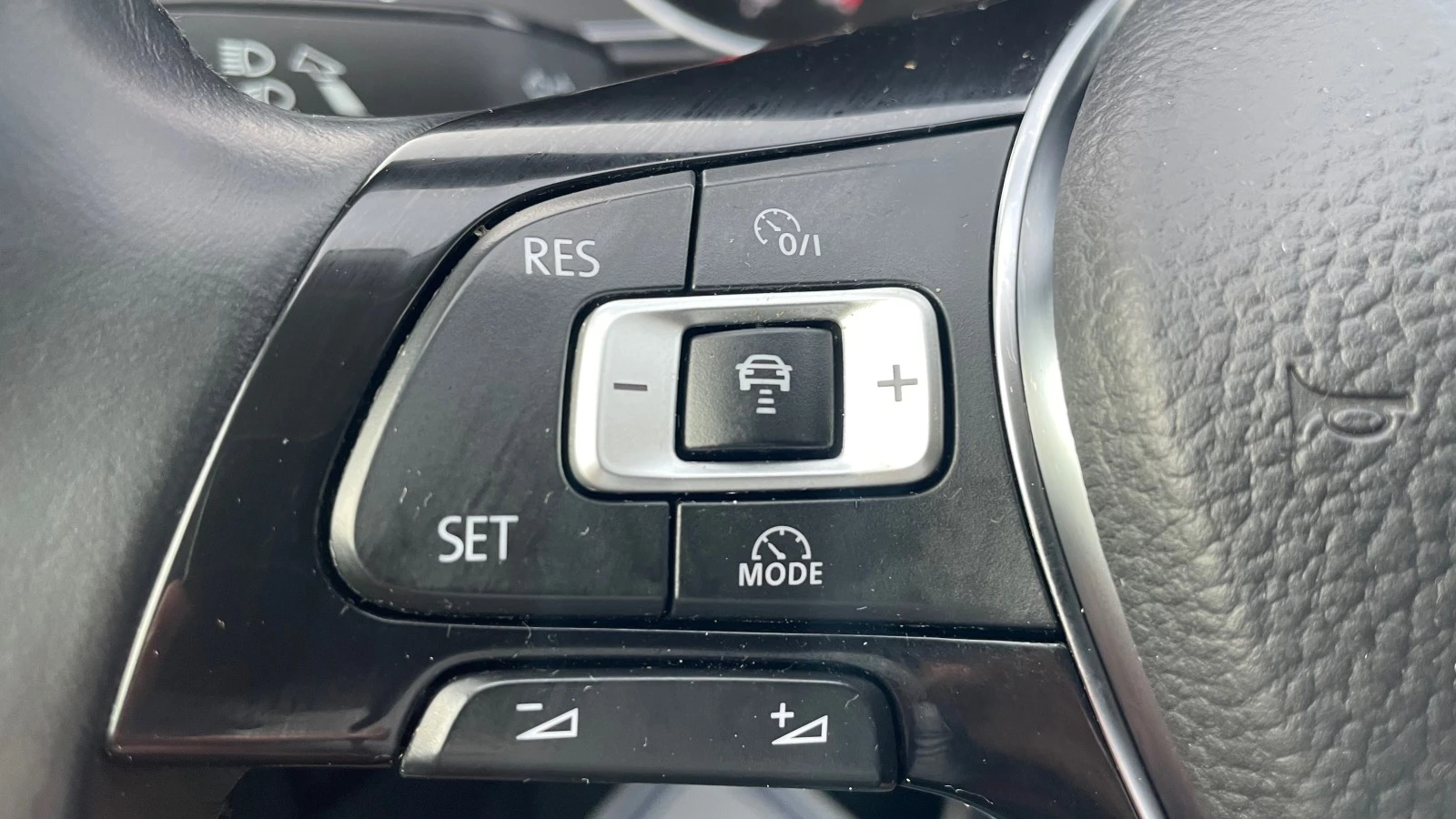 VW Passat 2.0-HIGHLINE- КАМЕРА | Mobile.bg — изображение 17