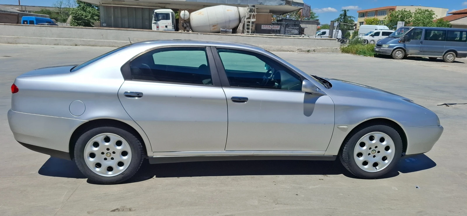 Alfa Romeo 166  - изображение 6