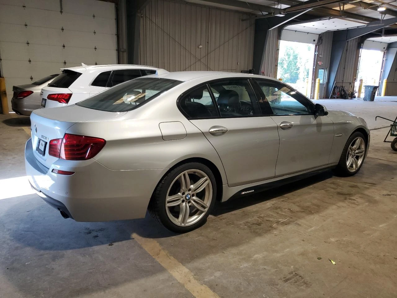 BMW 535 XI (M-Pack) Harman/Kardon* Shadowline* Head-Up*  - изображение 5