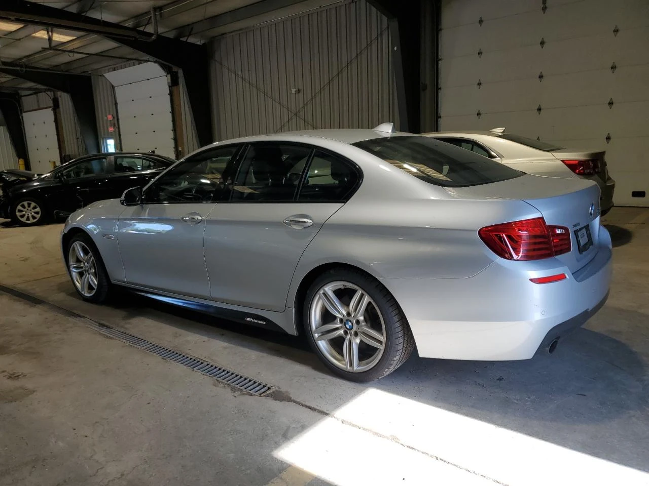 BMW 535 XI (M-Pack) Harman/Kardon* Shadowline* Head-Up*  - изображение 3