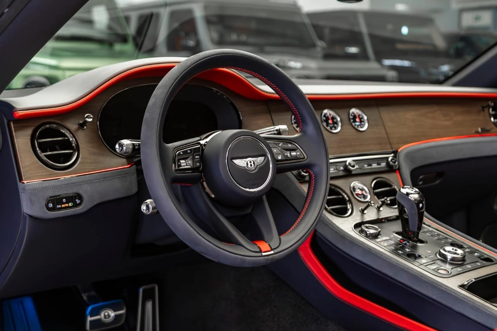 Bentley Continental gt GTC V8 HYBRID/CERAMIC/MULLINER/FIRST ED/BLACKLINE - изображение 10