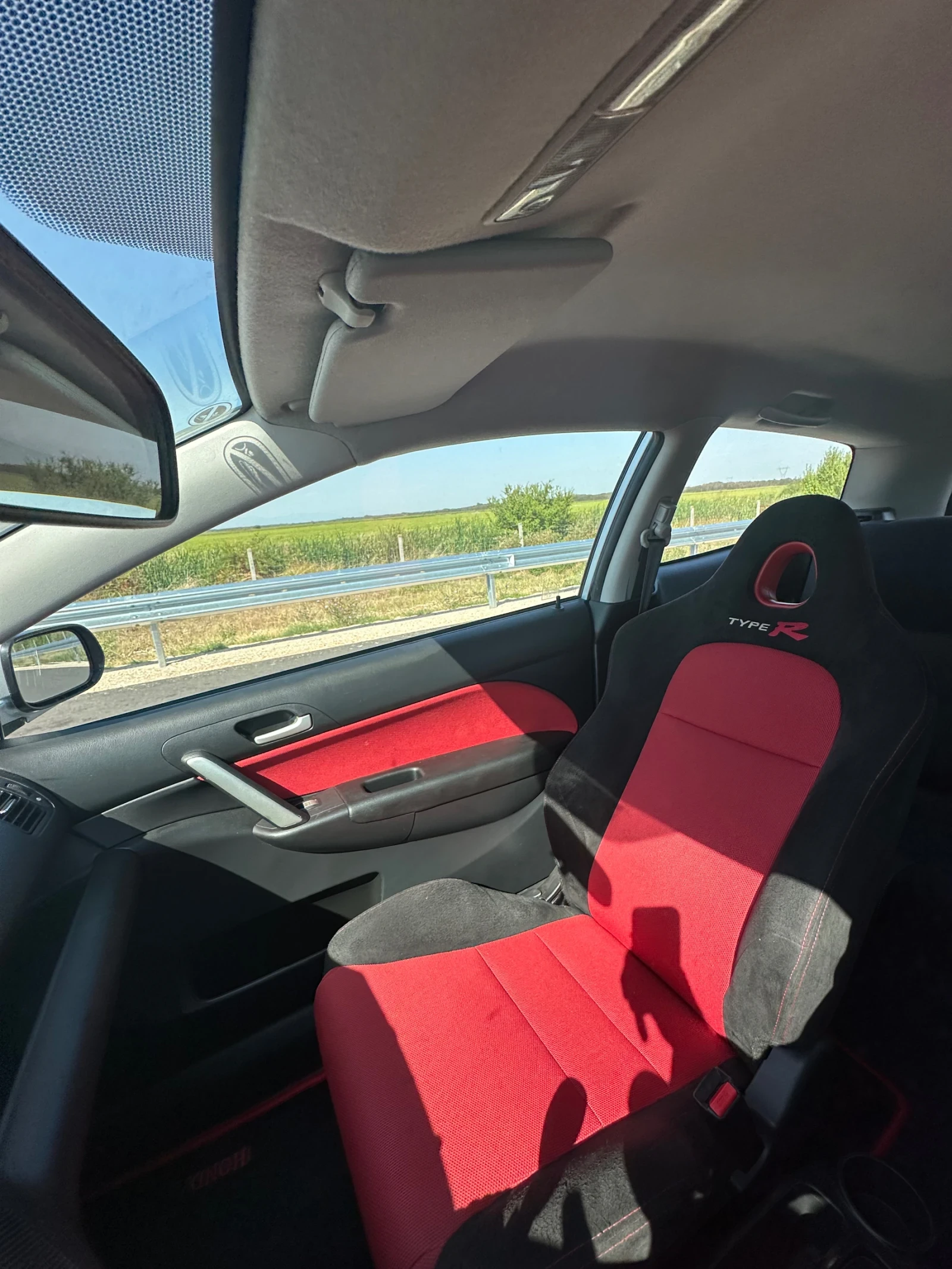 Honda Civic Type R EP3 - изображение 5