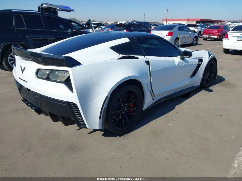 Chevrolet Corvette Z06 2LZ 6.2L V8 650кс - изображение 4