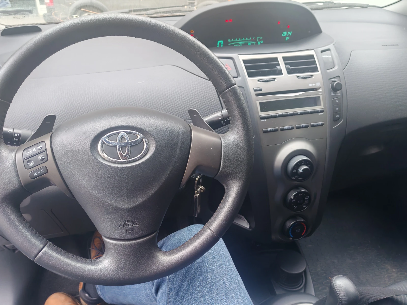 Toyota Yaris, снимка 7 - Автомобили и джипове - 53825082