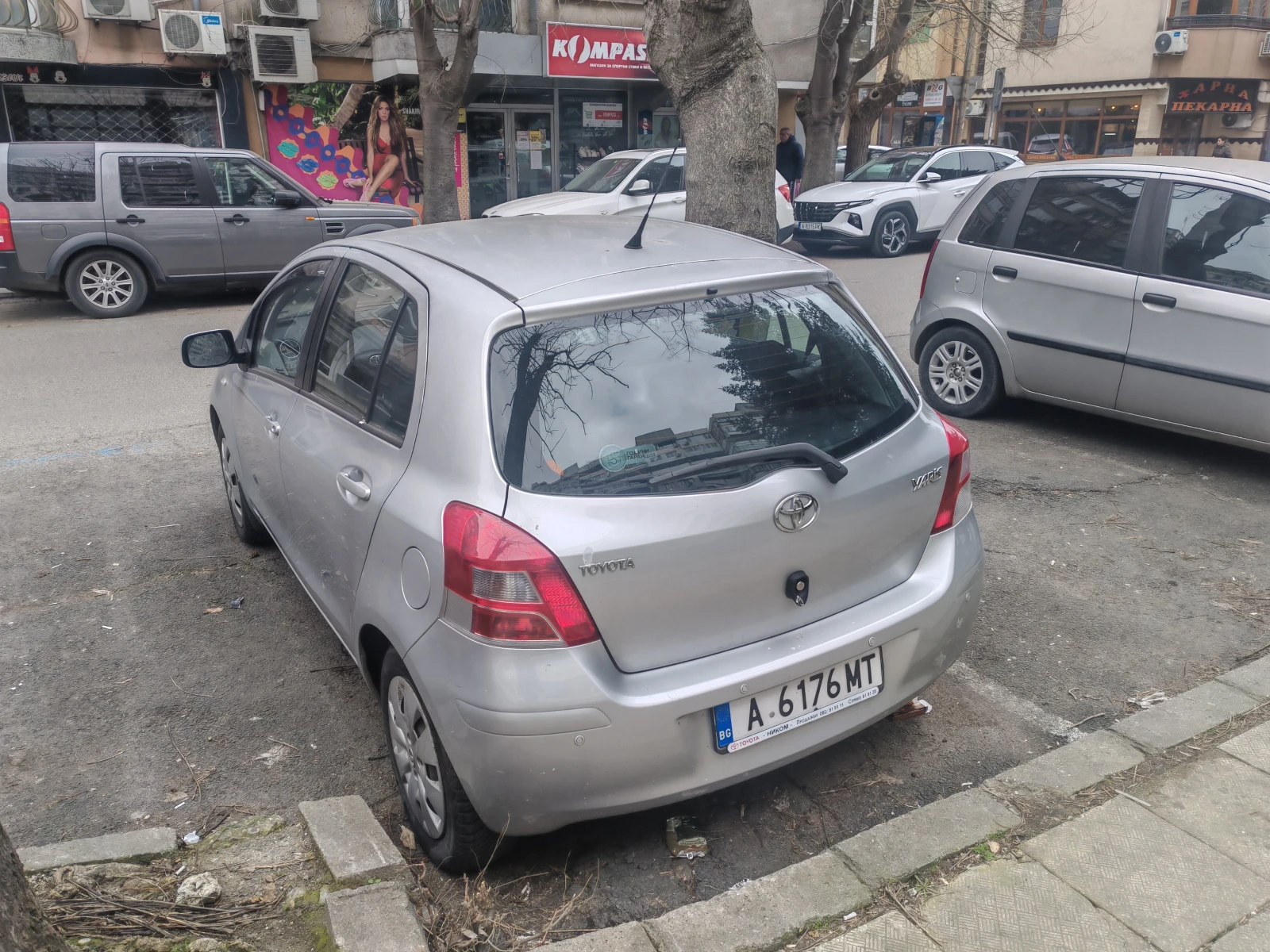 Toyota Yaris, снимка 3 - Автомобили и джипове - 53825082