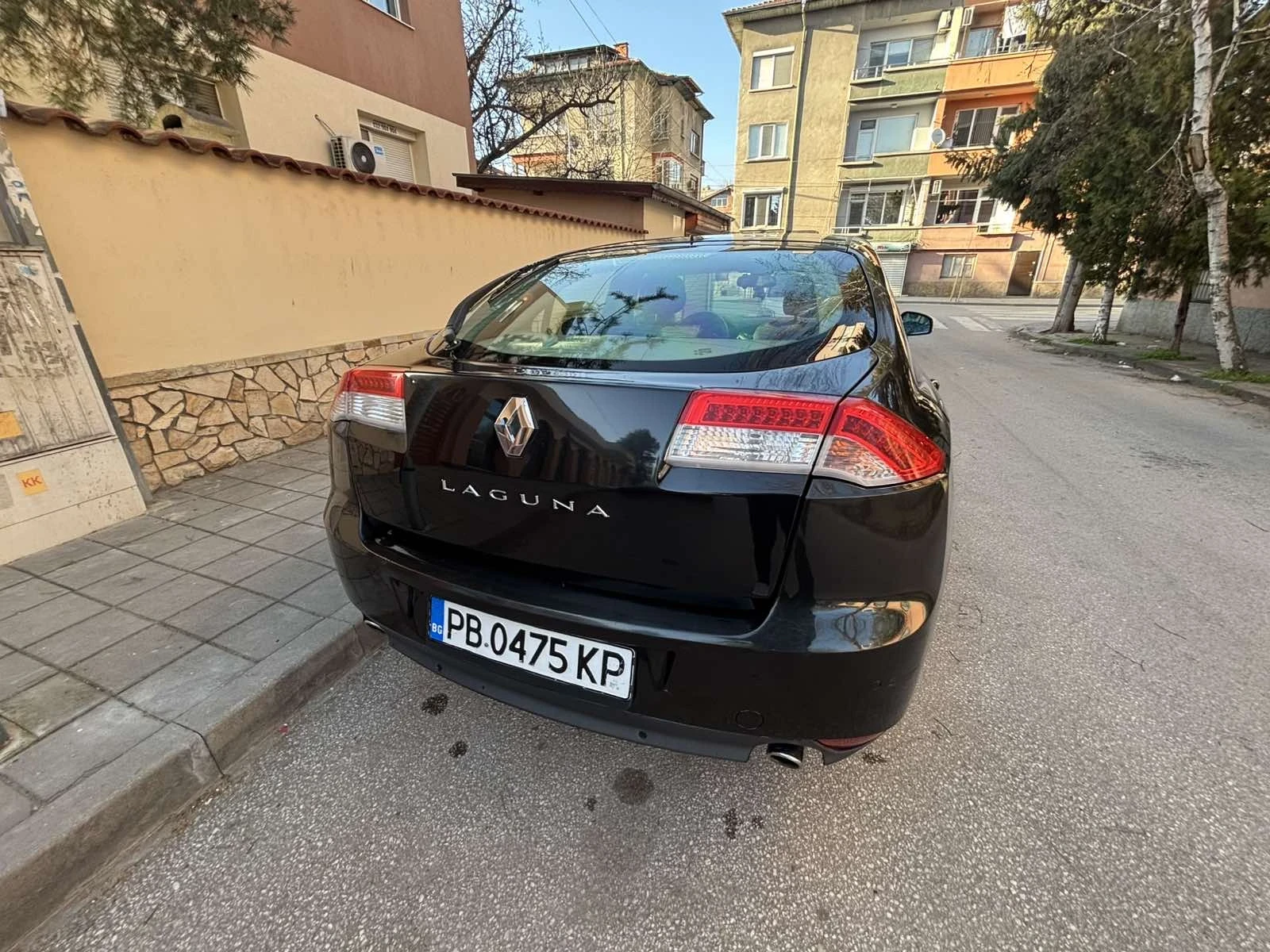 Renault Laguna, снимка 2 - Автомобили и джипове - 53876033