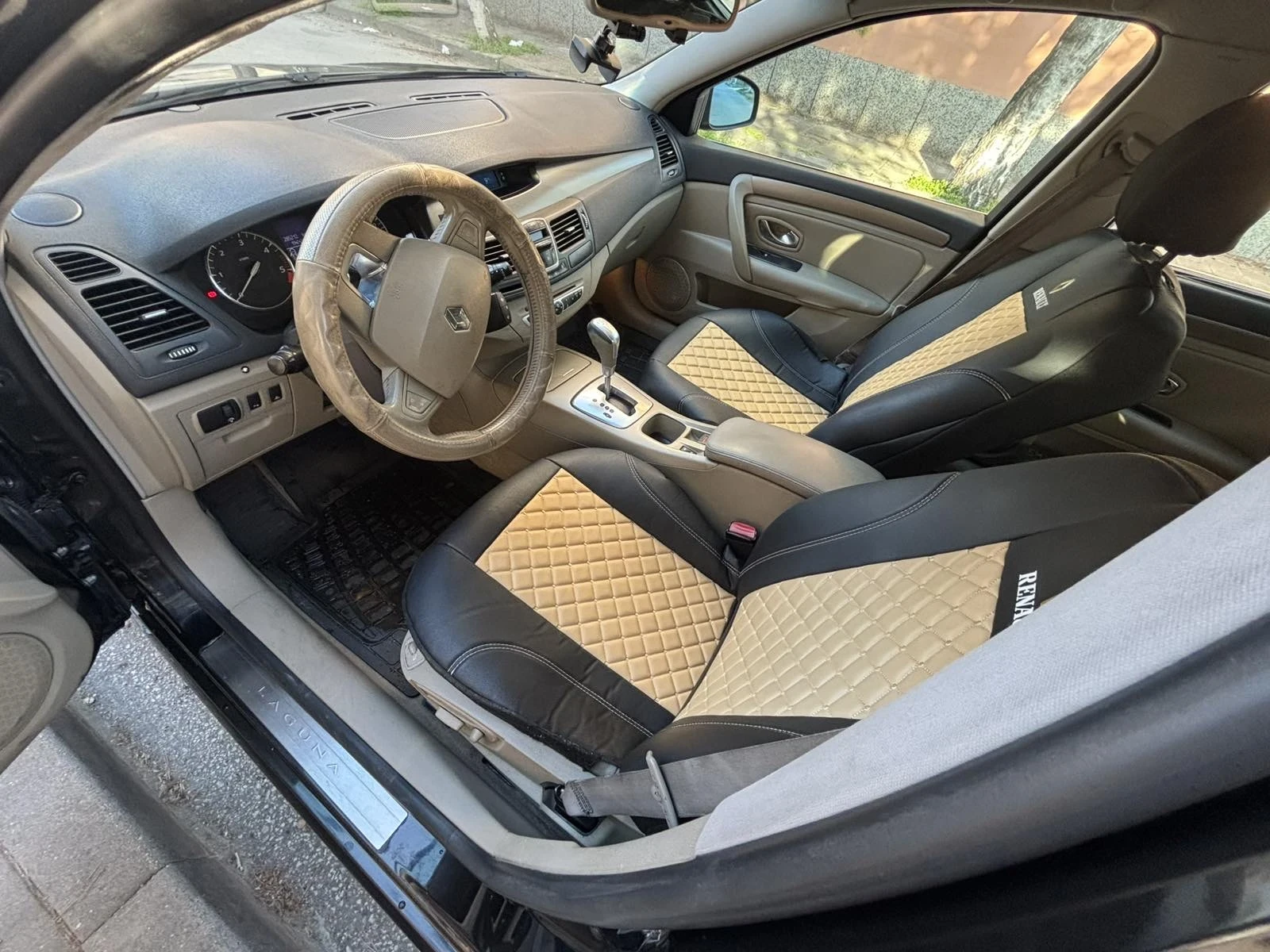 Renault Laguna, снимка 7 - Автомобили и джипове - 53876033