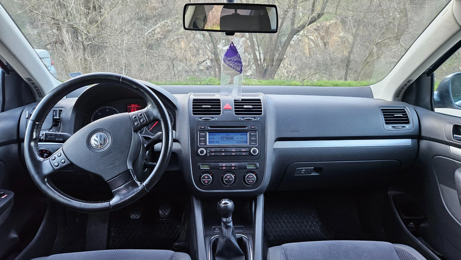 VW Jetta 1.9 BKC Comfortline, снимка 7 - Автомобили и джипове - 54034101