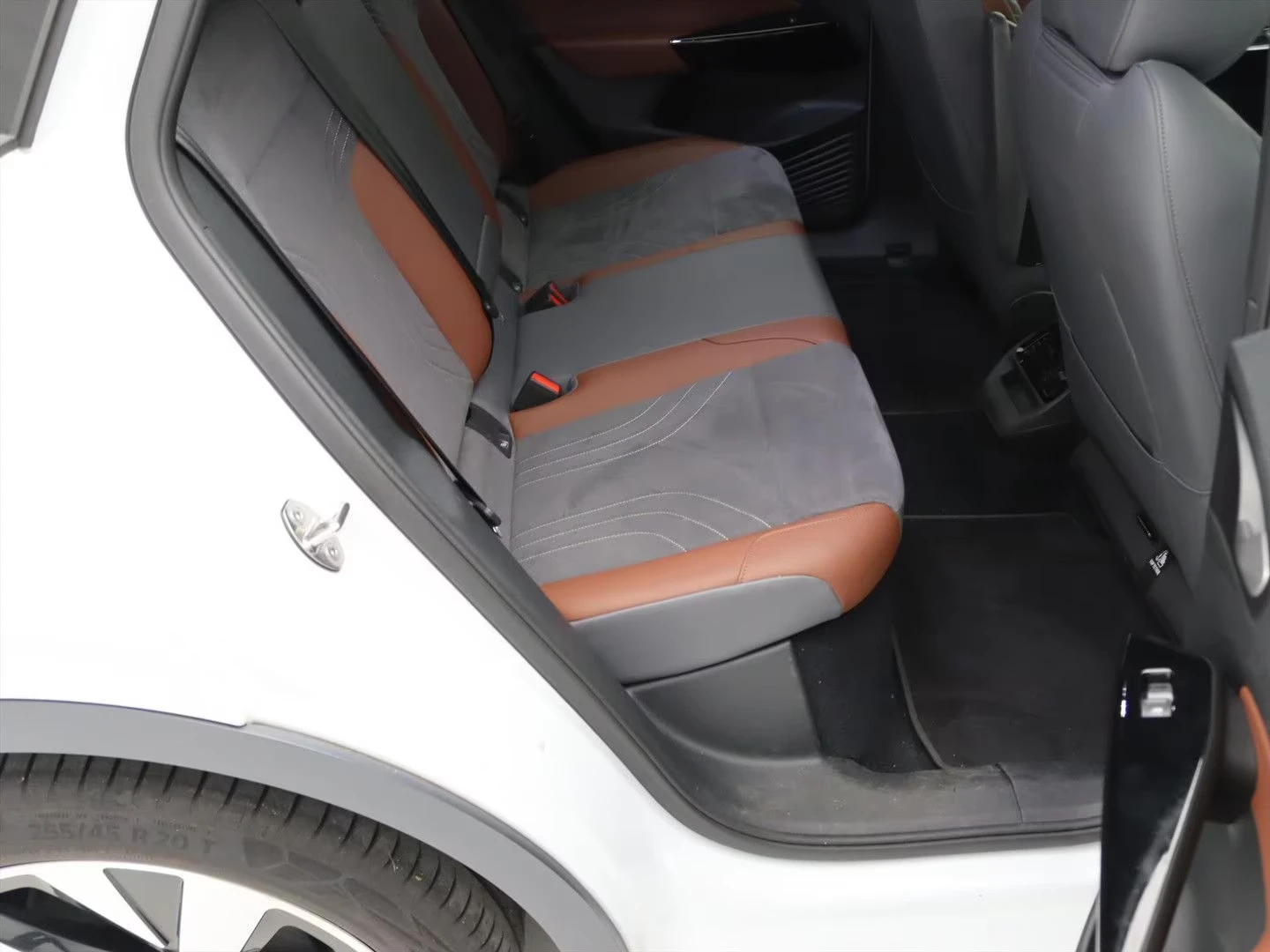 VW ID.4 77kWh 204�.�. 89% SoH  | Mobile.bg � ����������� 12