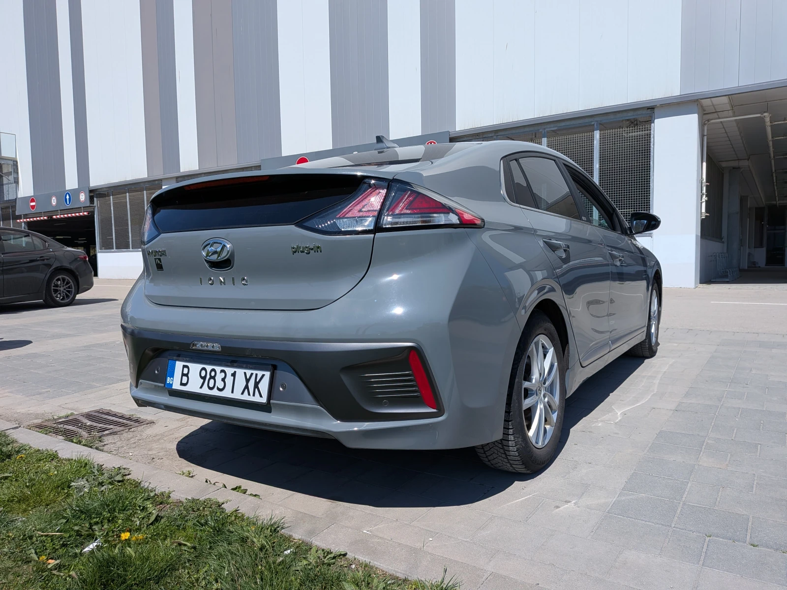 Hyundai Ioniq plug-in | Mobile.bg � ����������� 3