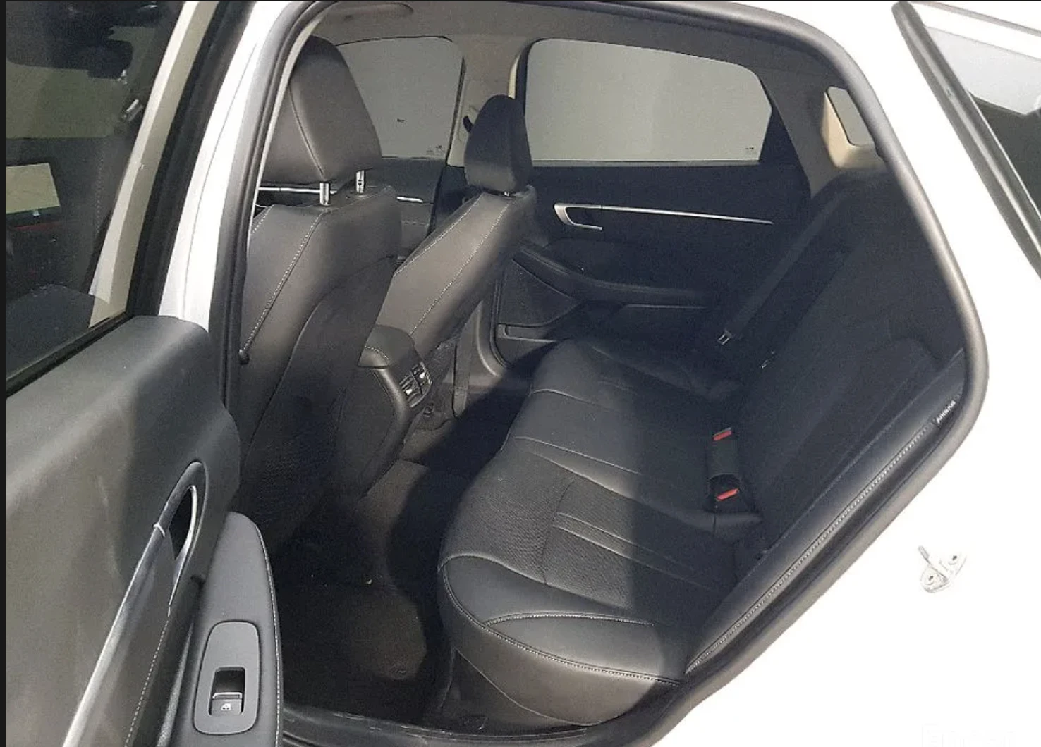 Hyundai Sonata HYBRID* PREMIUM* ПОДГРЕВ* 360КАМЕРА* LANE* ASSIST*, снимка 12 - Автомобили и джипове - 54158389