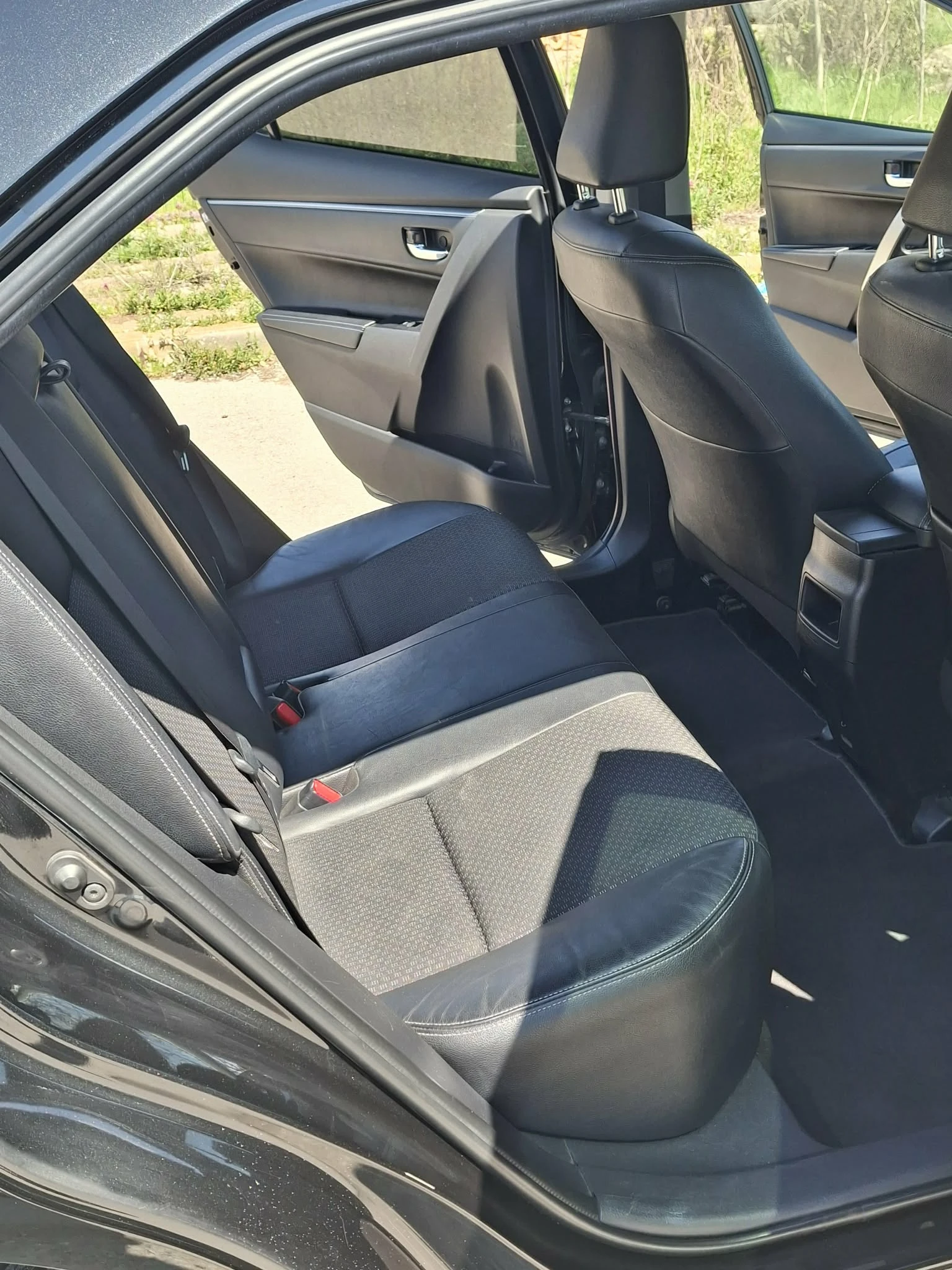 Toyota Corolla, снимка 10 - Автомобили и джипове - 54303297