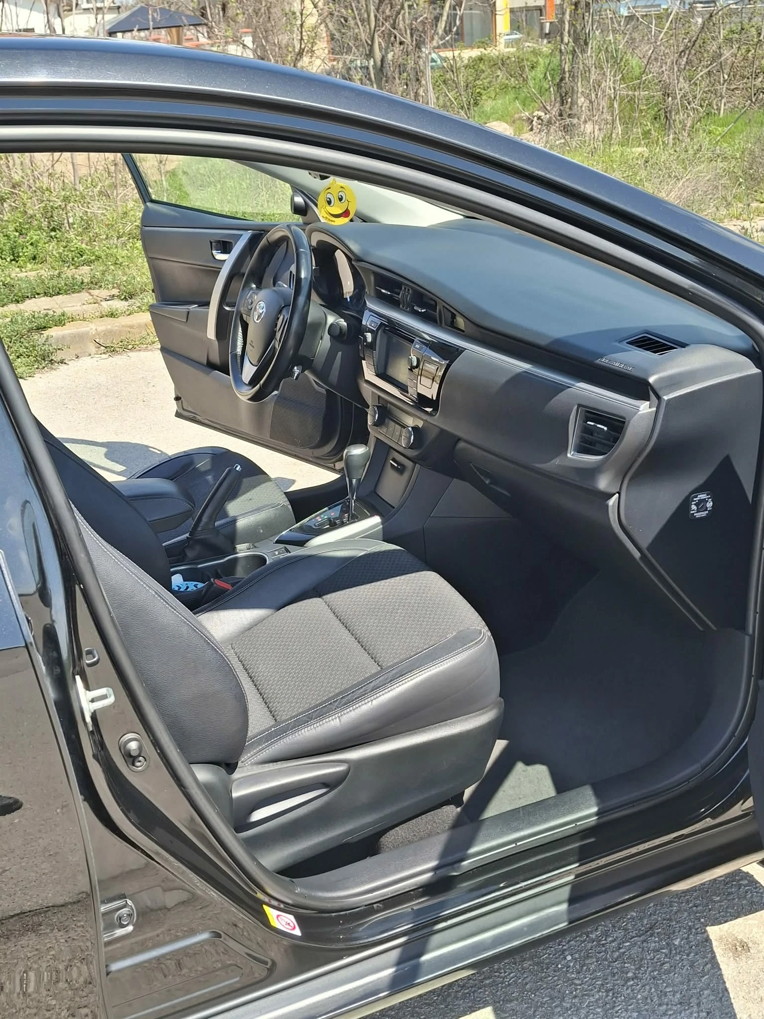 Toyota Corolla, снимка 9 - Автомобили и джипове - 54303297