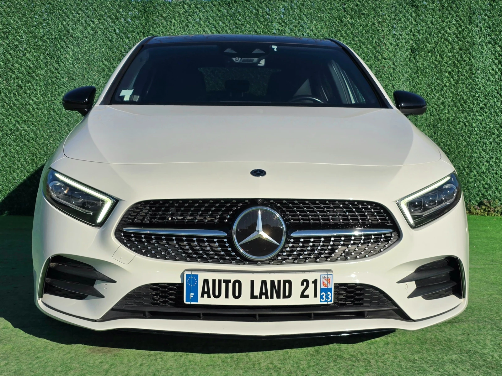 Mercedes-Benz A 200 AMG LINE* 2.0d* 150кс* ALCANTARA* 360 KAMERA* 8G