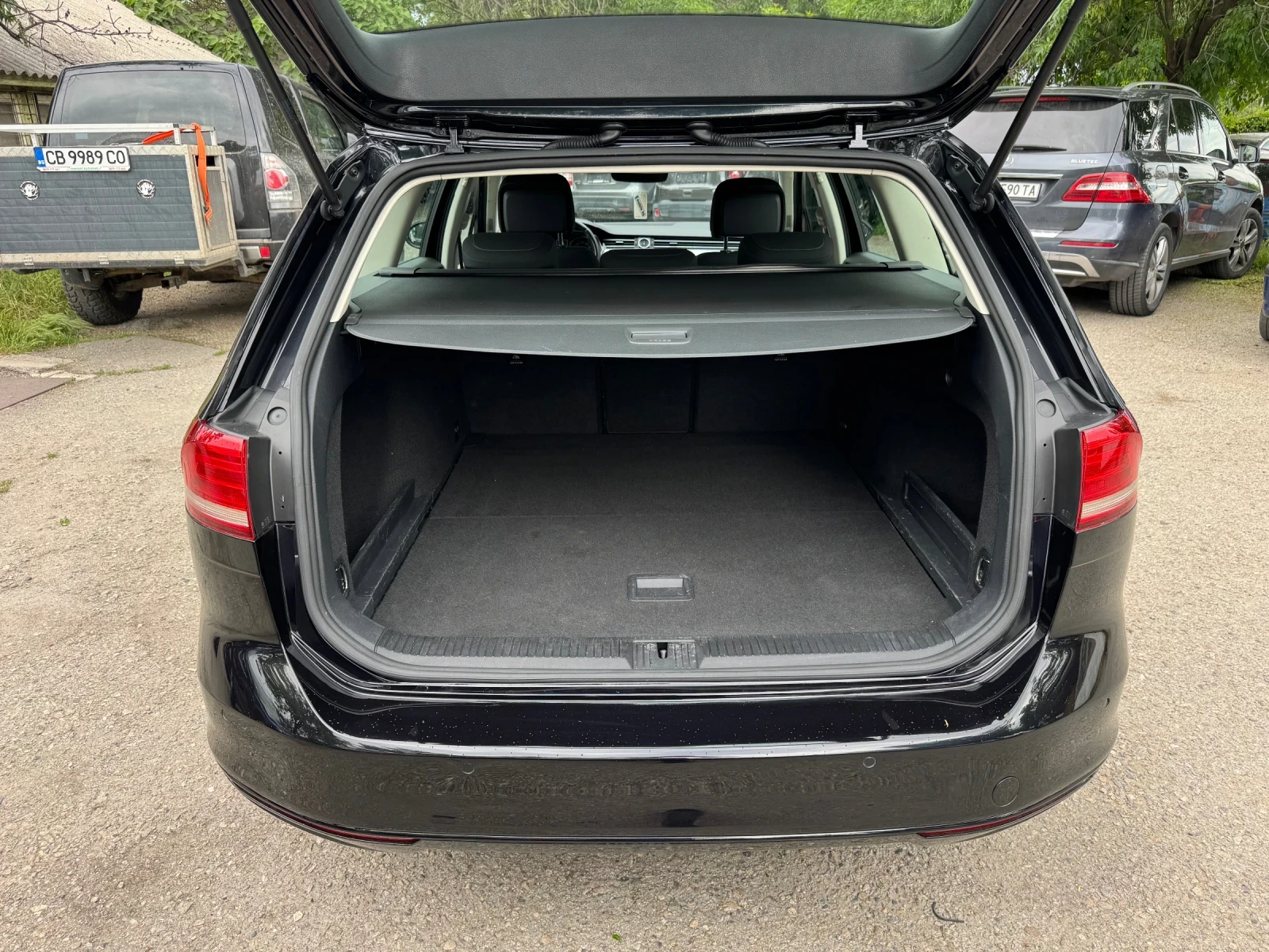 VW Passat Проверен в топ СЪСТОЯНИЕ!!, снимка 16 - Автомобили и джипове - 54743961
