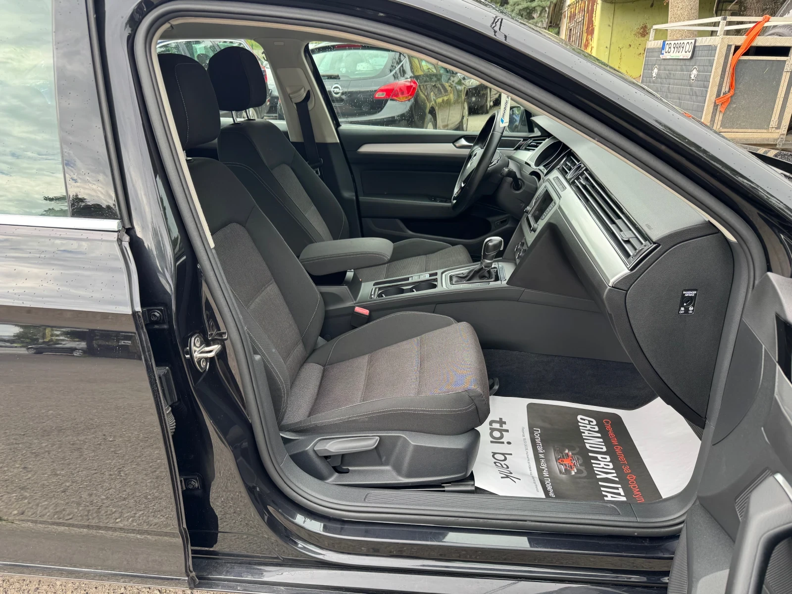 VW Passat Проверен в топ СЪСТОЯНИЕ!!, снимка 14 - Автомобили и джипове - 54743961