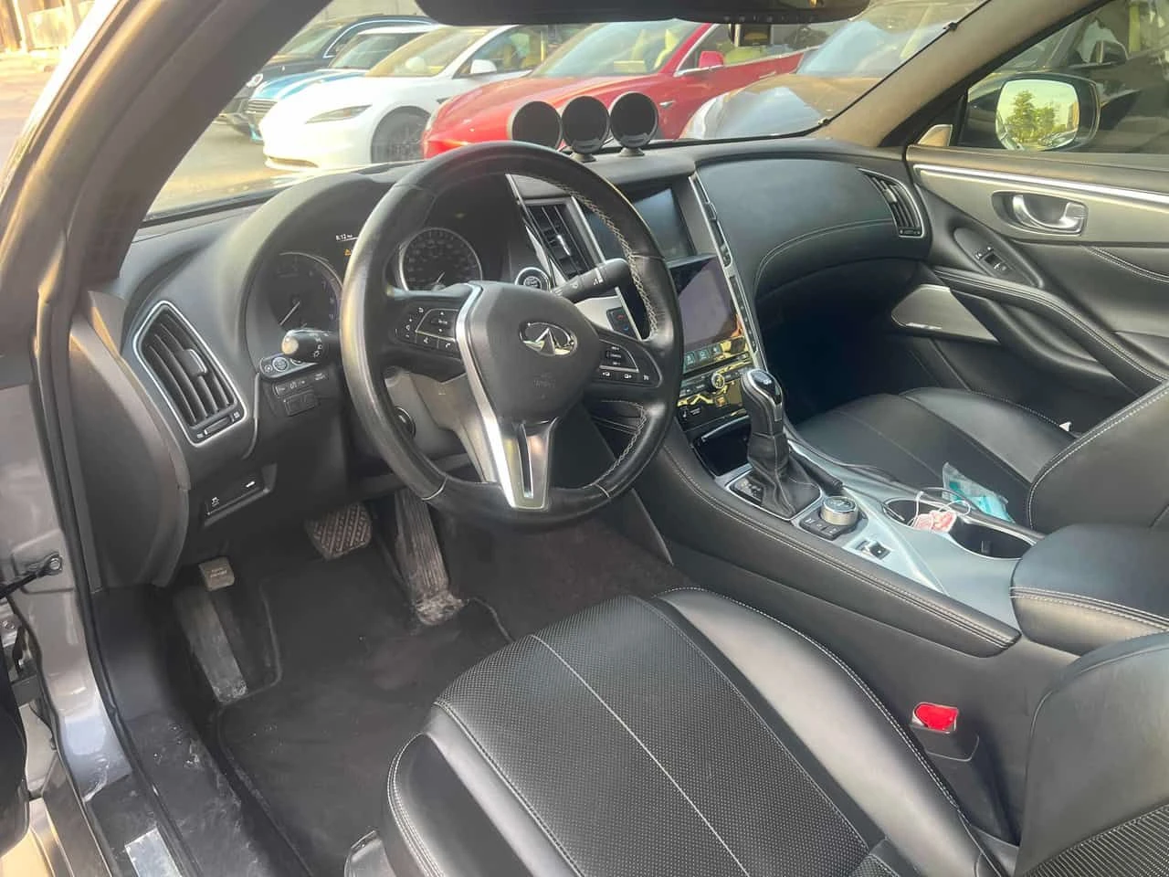 Infiniti Q60 | BOSE | CARFAX | ПОДГРЕВ | , снимка 5 - Автомобили и джипове - 54818403