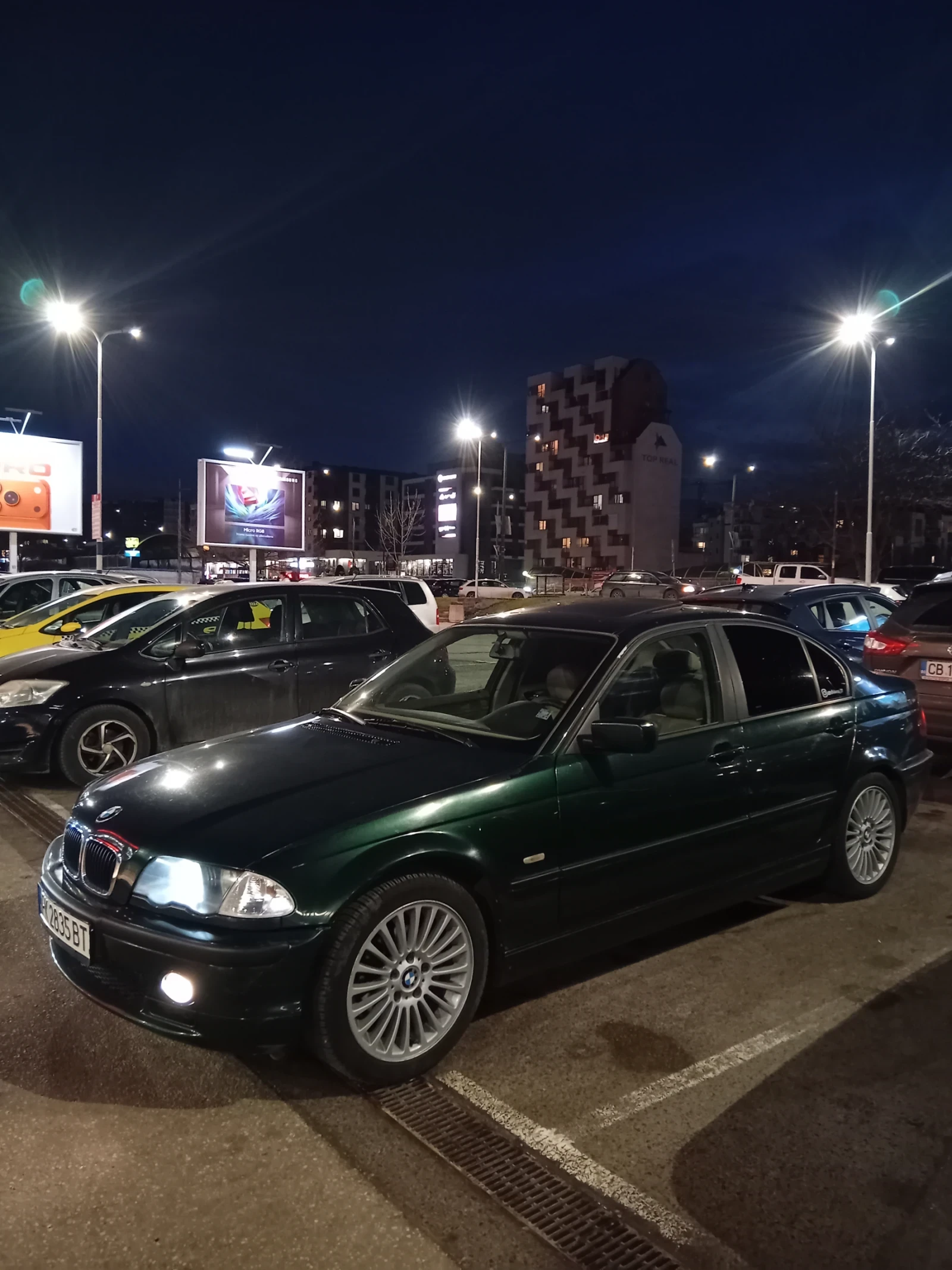 BMW 320 320d, снимка 8 - Автомобили и джипове - 54823319