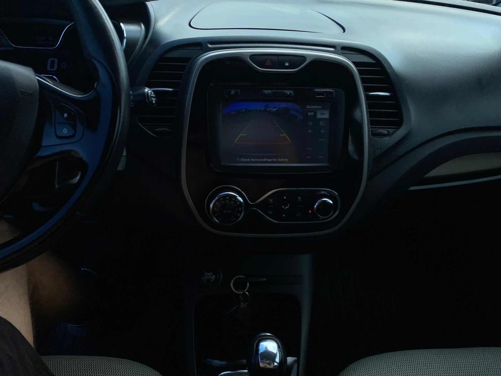 Renault Captur 1.2 Tce, CH, снимка 13 - Автомобили и джипове - 54994973