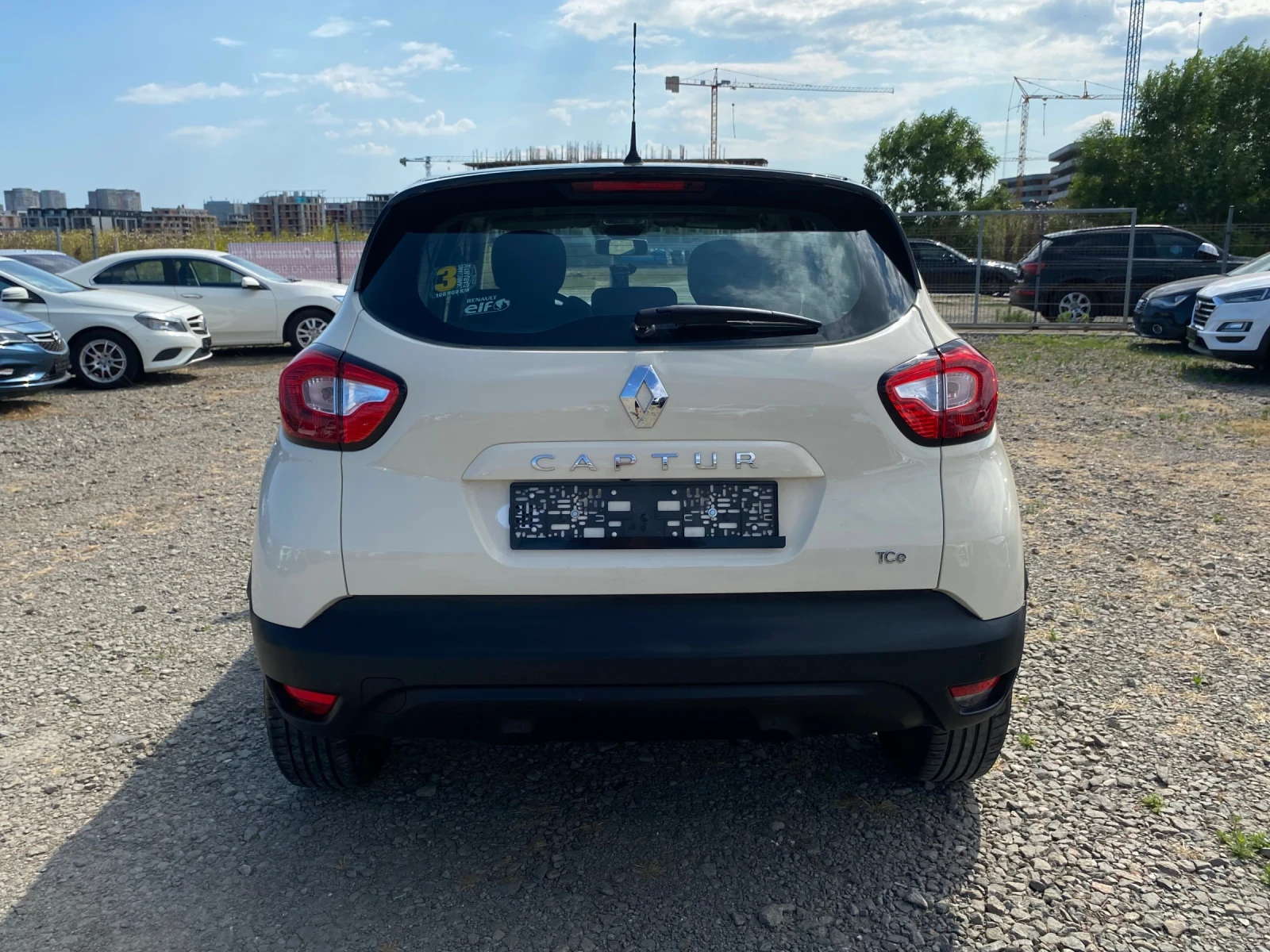 Renault Captur 1.2 Tce, CH, снимка 6 - Автомобили и джипове - 54994973