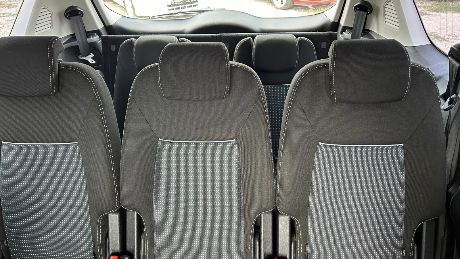 Ford S-Max 2.0i facelift Швейцария, снимка 12 - Автомобили и джипове - 55188806
