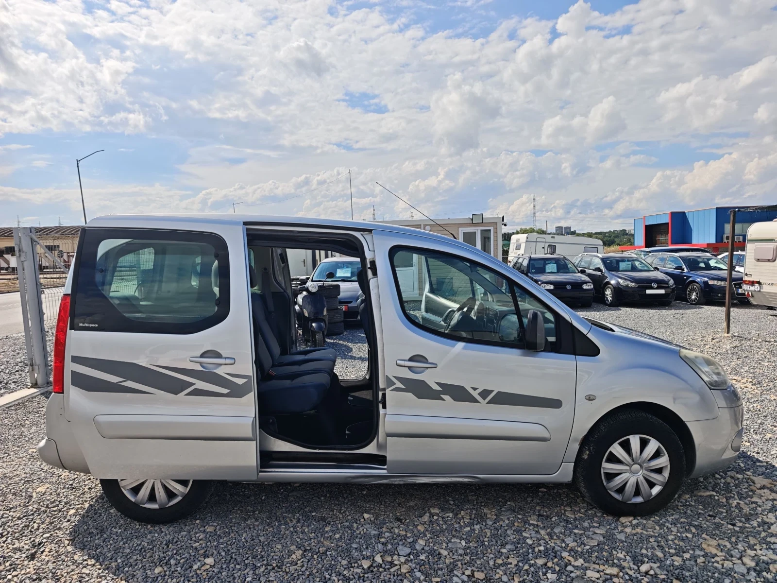 Citroen Berlingo, снимка 13 - Автомобили и джипове - 55224414