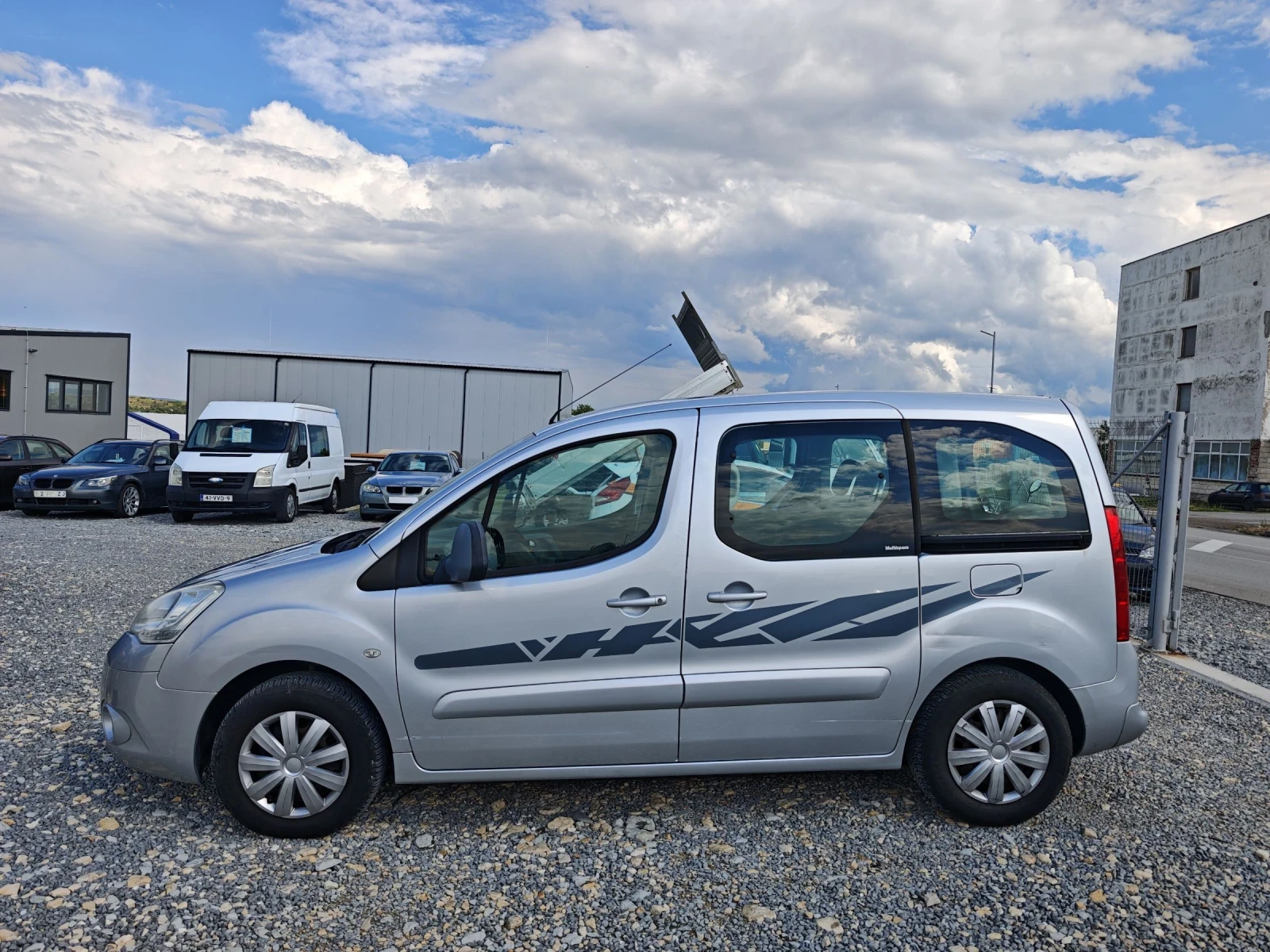 Citroen Berlingo, снимка 8 - Автомобили и джипове - 55224414