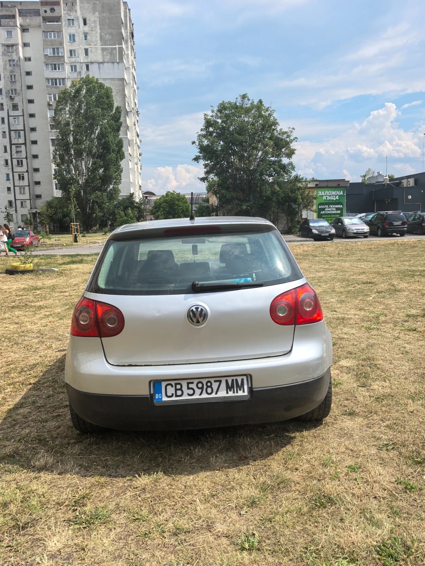 VW Golf 2.0 tdi, снимка 2 - Автомобили и джипове - 55327477